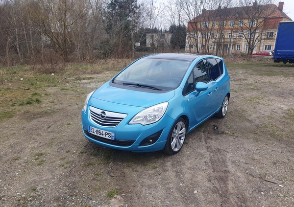 Opel Meriva cena 20000 przebieg: 227221, rok produkcji 2010 z Piotrków Kujawski małe 277